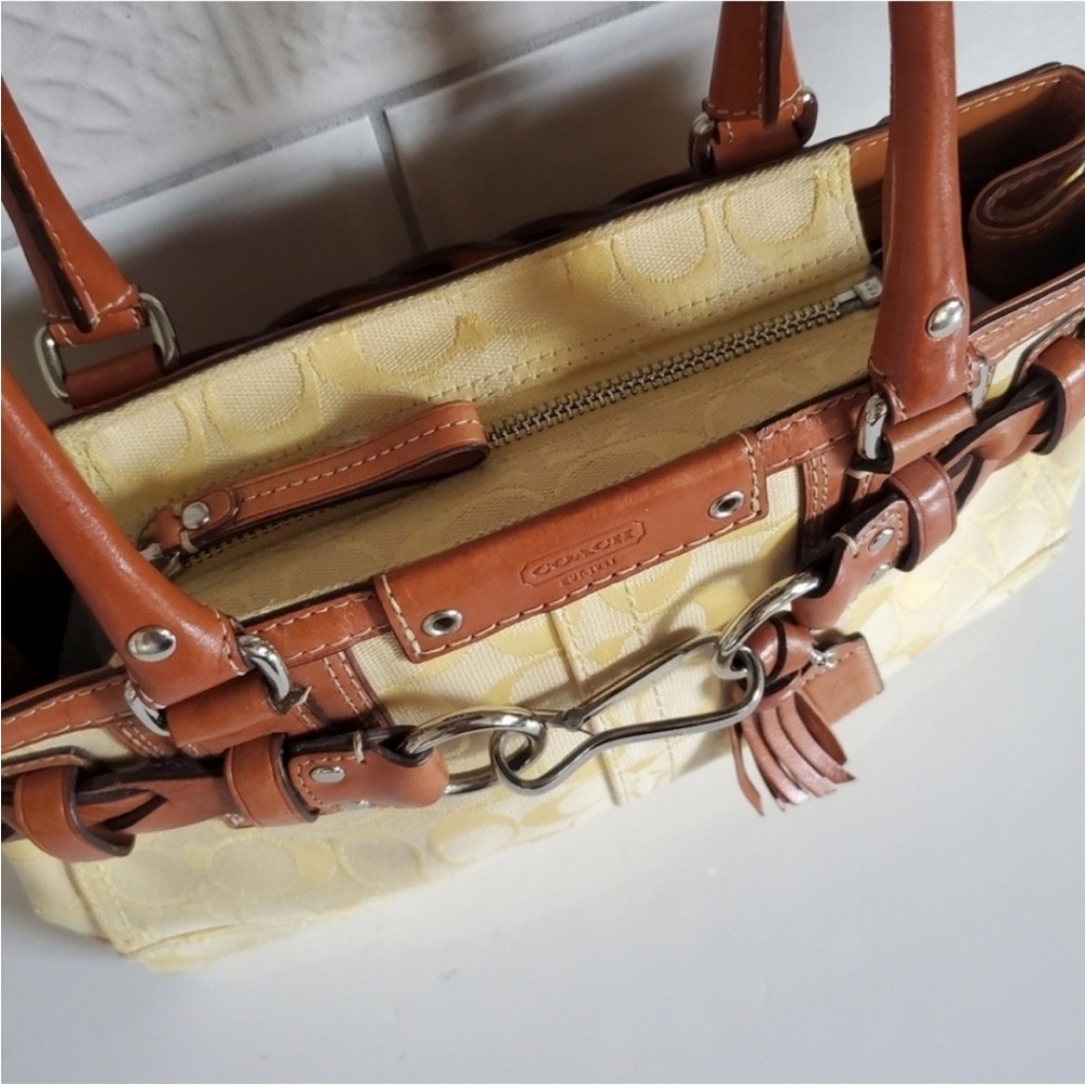 Coach Vintage Hampton Signature Carryall Satchel - Picture 2 of 11